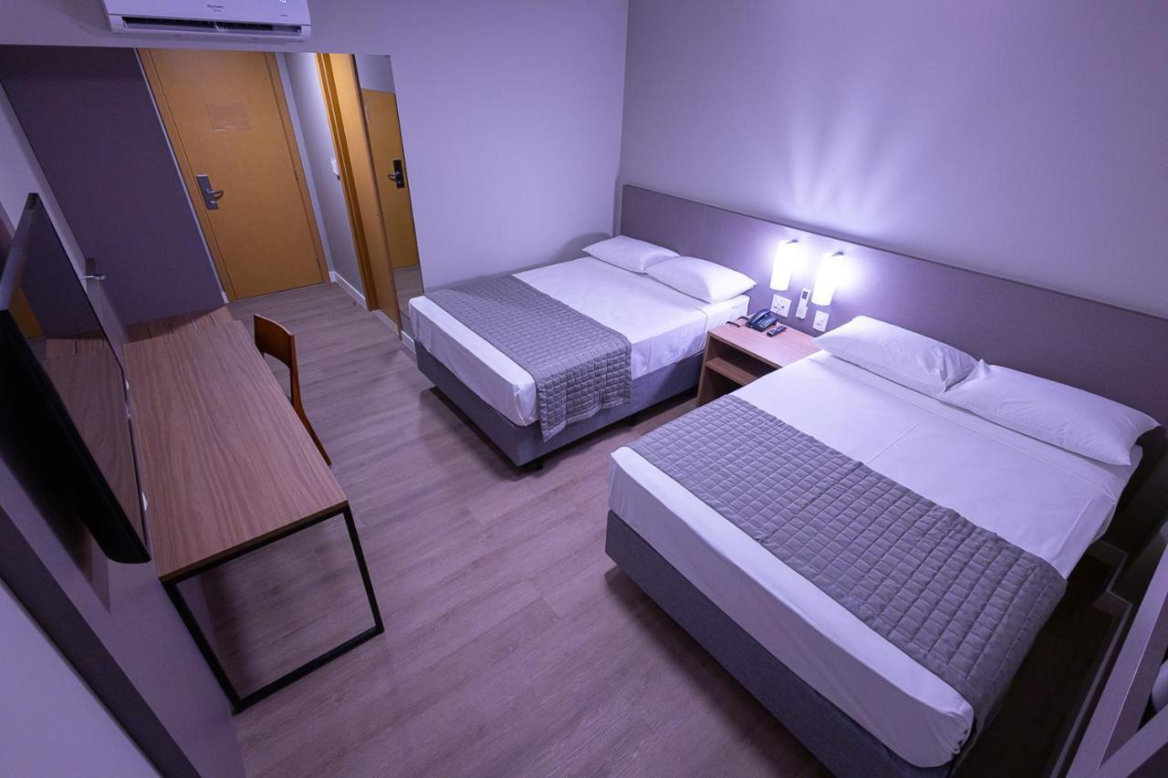 Hotel Caiua Блуменау Екстер'єр фото