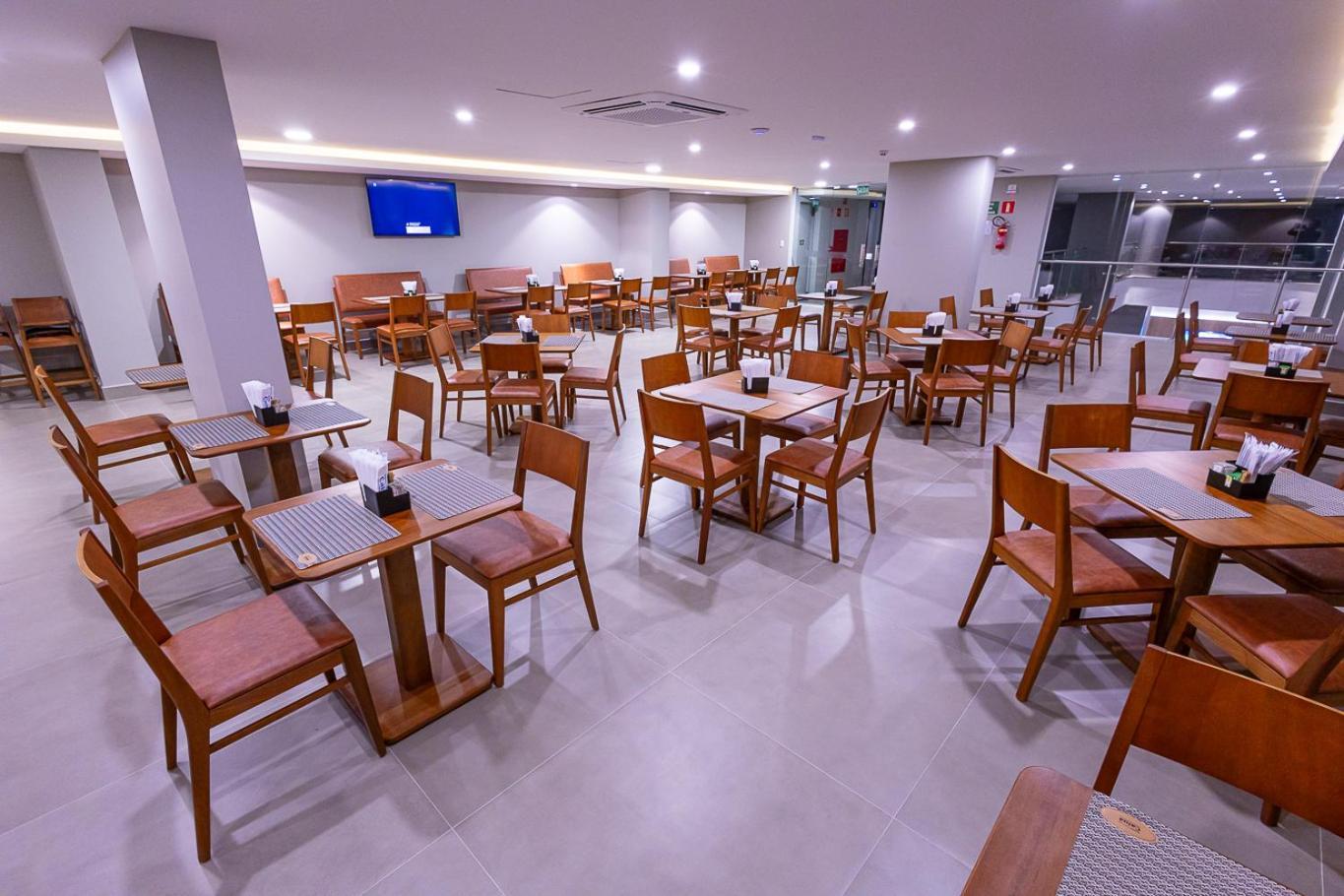 Hotel Caiua Блуменау Екстер'єр фото