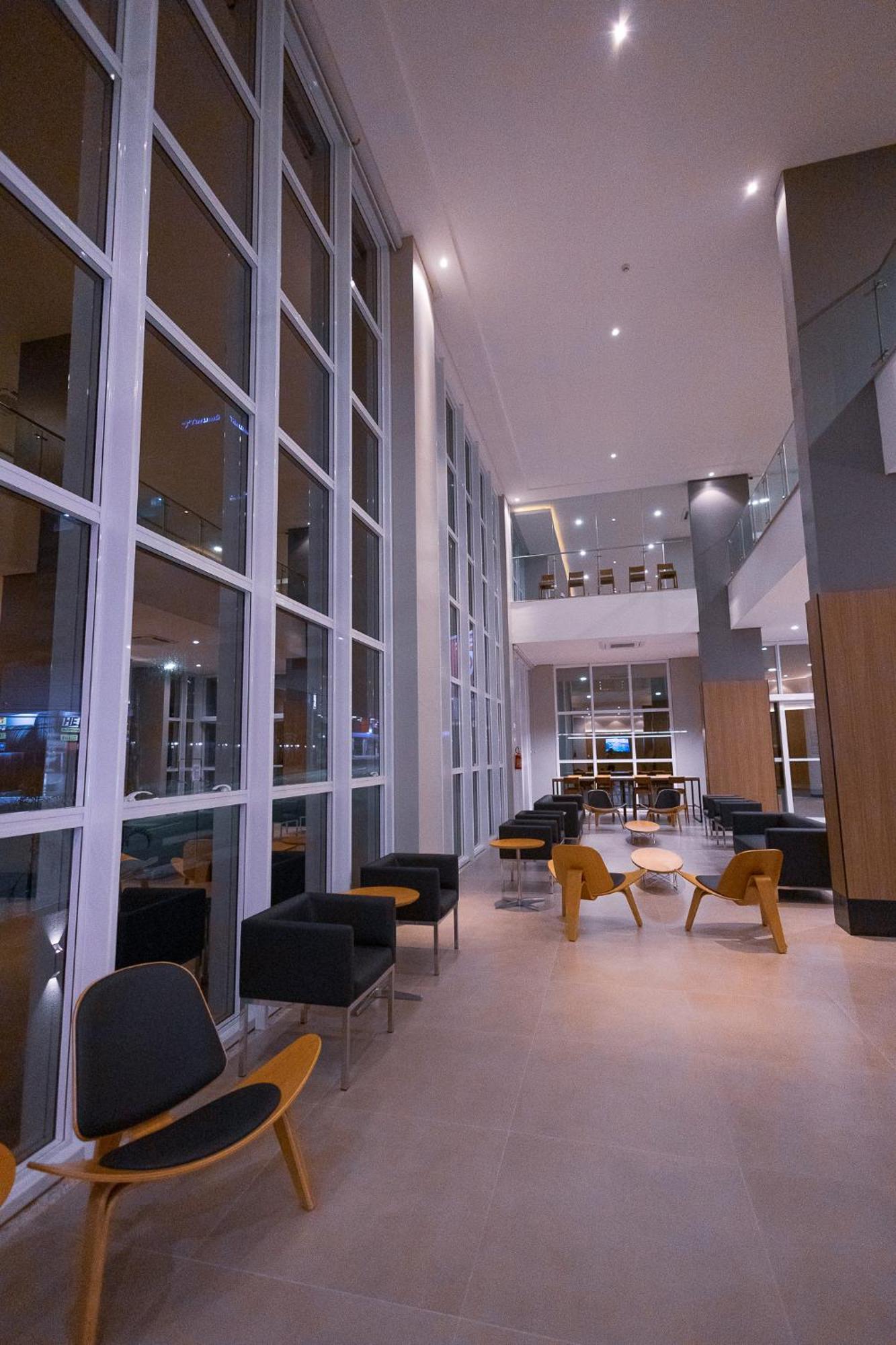 Hotel Caiua Блуменау Екстер'єр фото