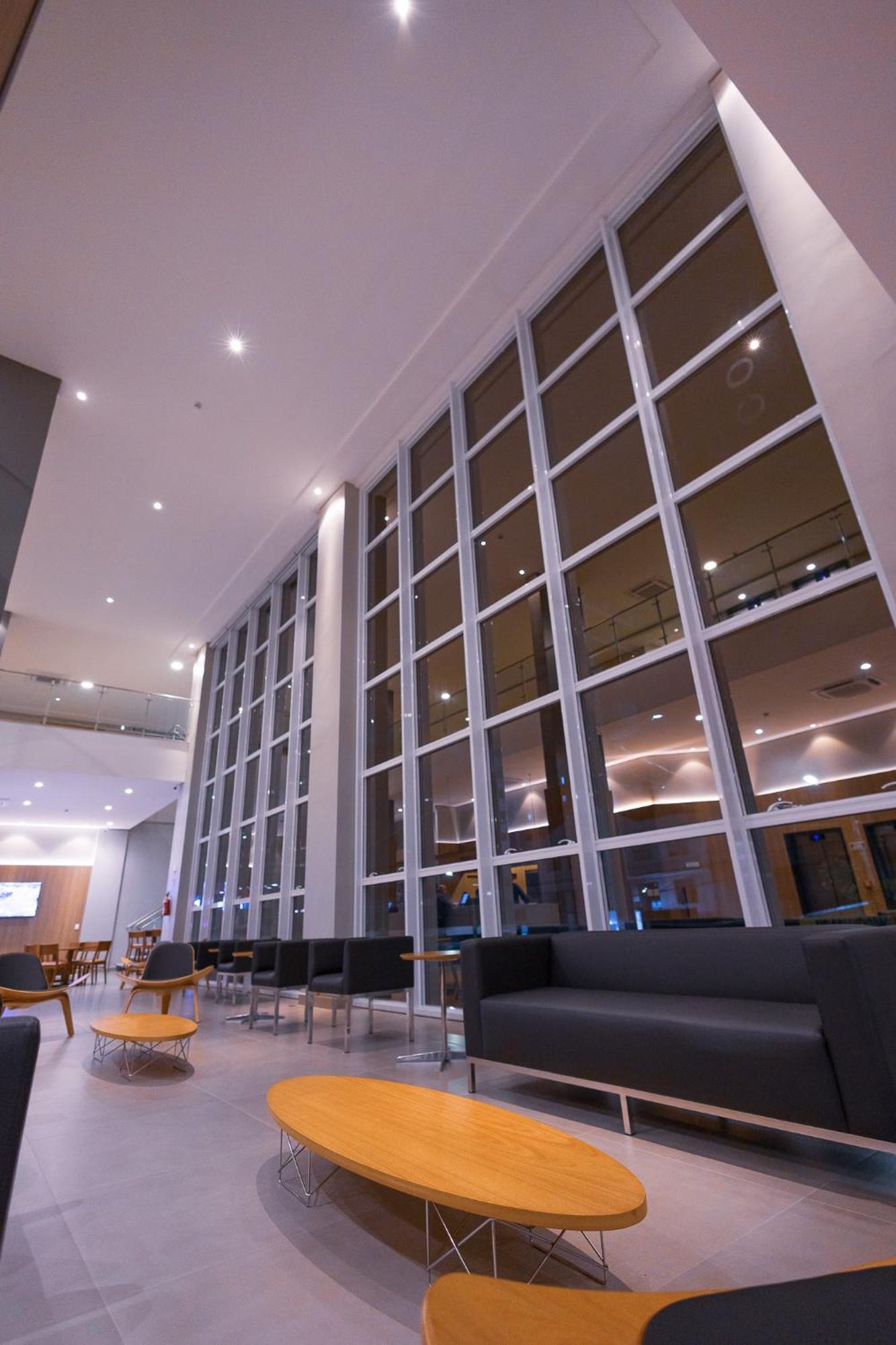 Hotel Caiua Блуменау Екстер'єр фото