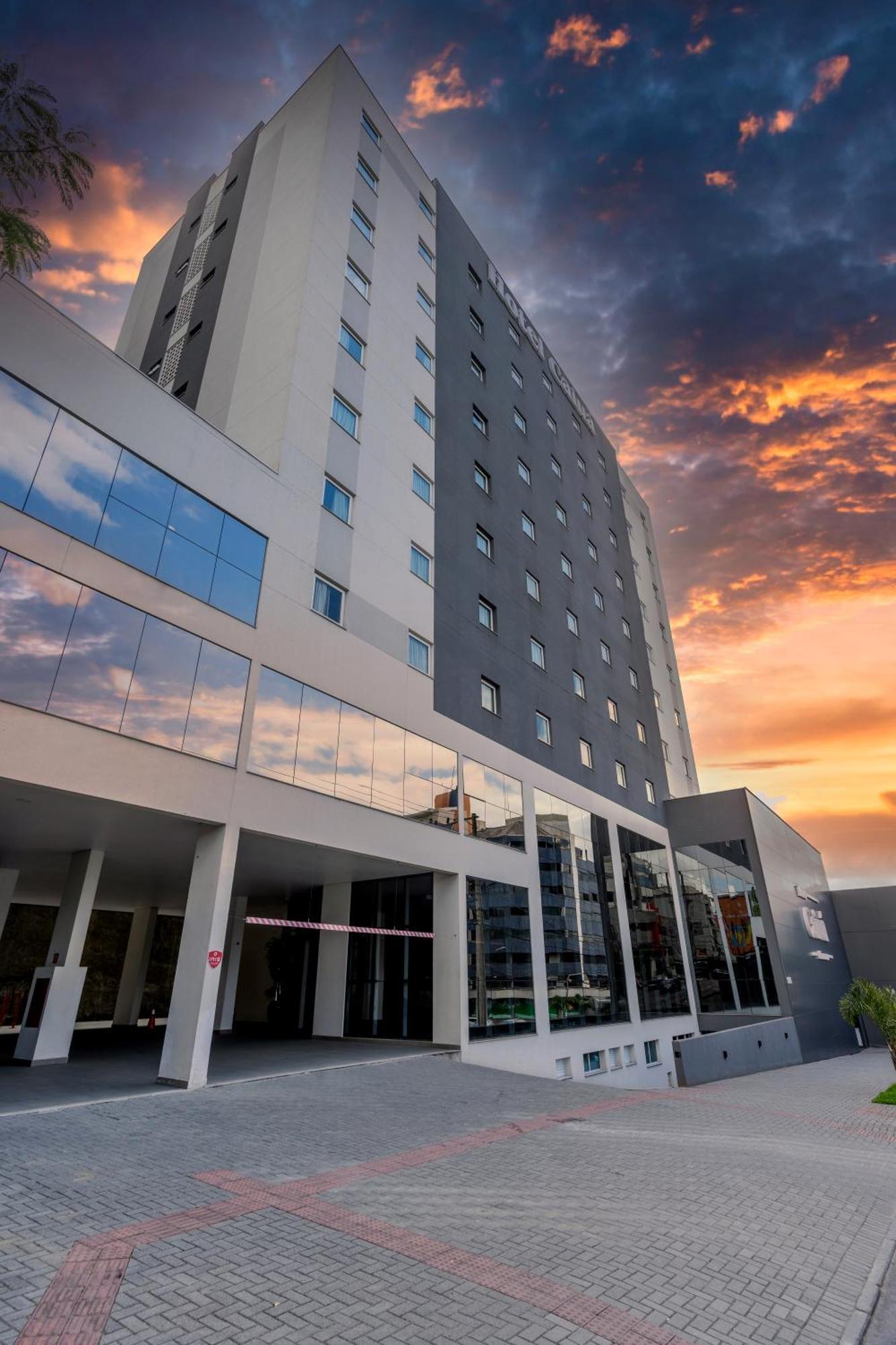 Hotel Caiua Блуменау Екстер'єр фото