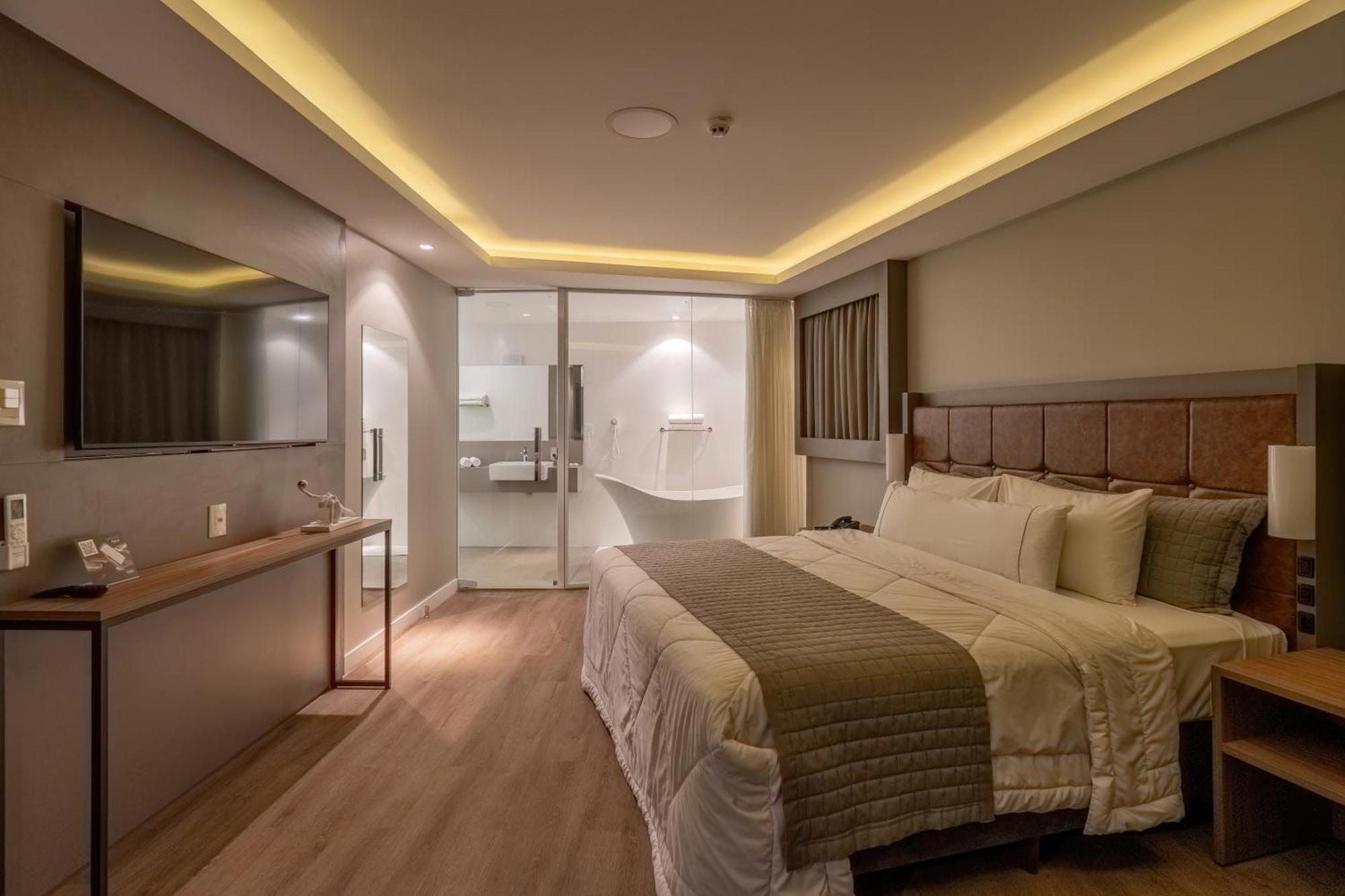 Hotel Caiua Блуменау Екстер'єр фото