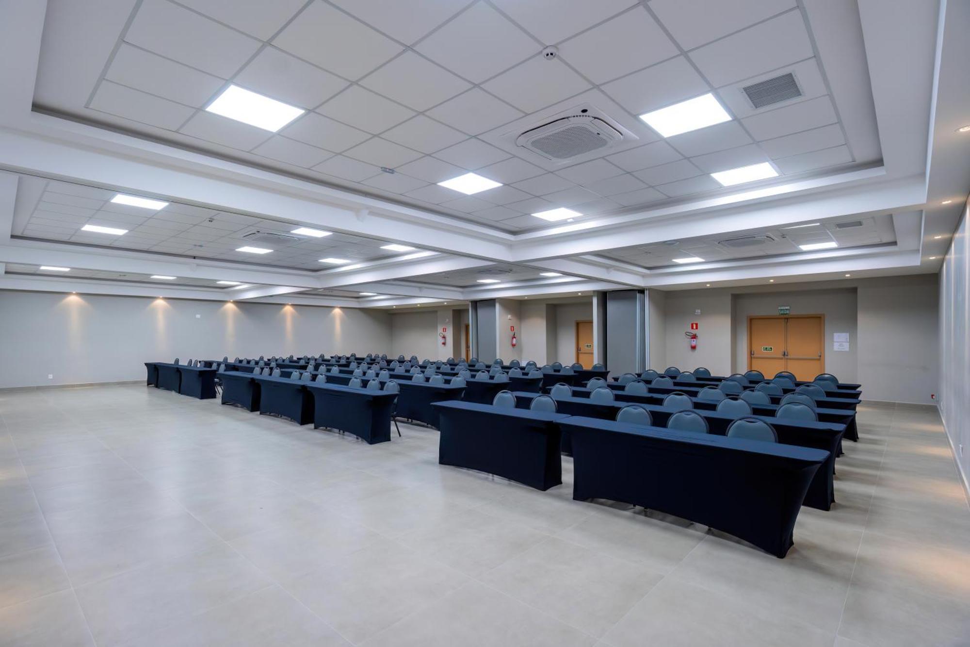Hotel Caiua Блуменау Екстер'єр фото